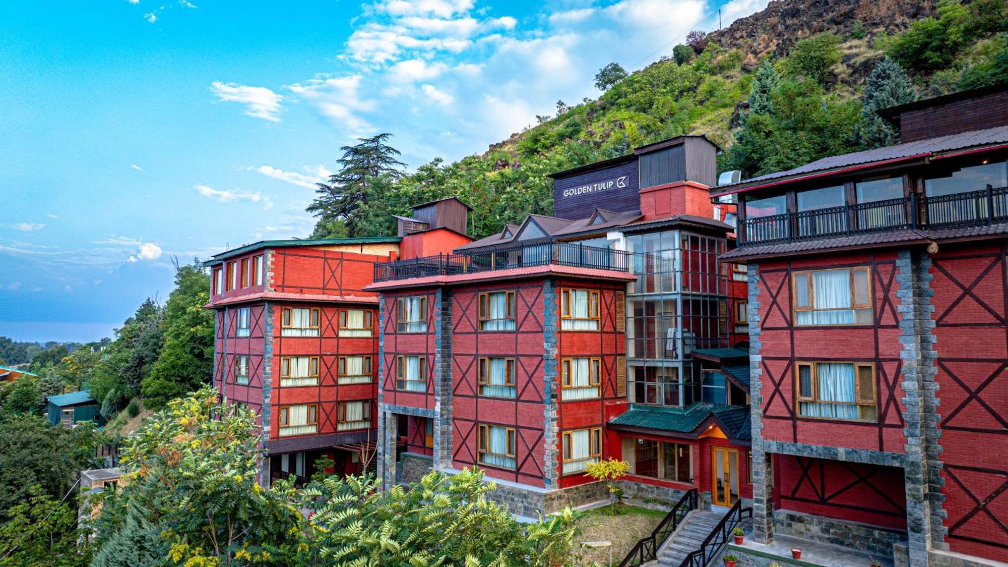 Golden Tulip Srinagar Hotel Exterior foto